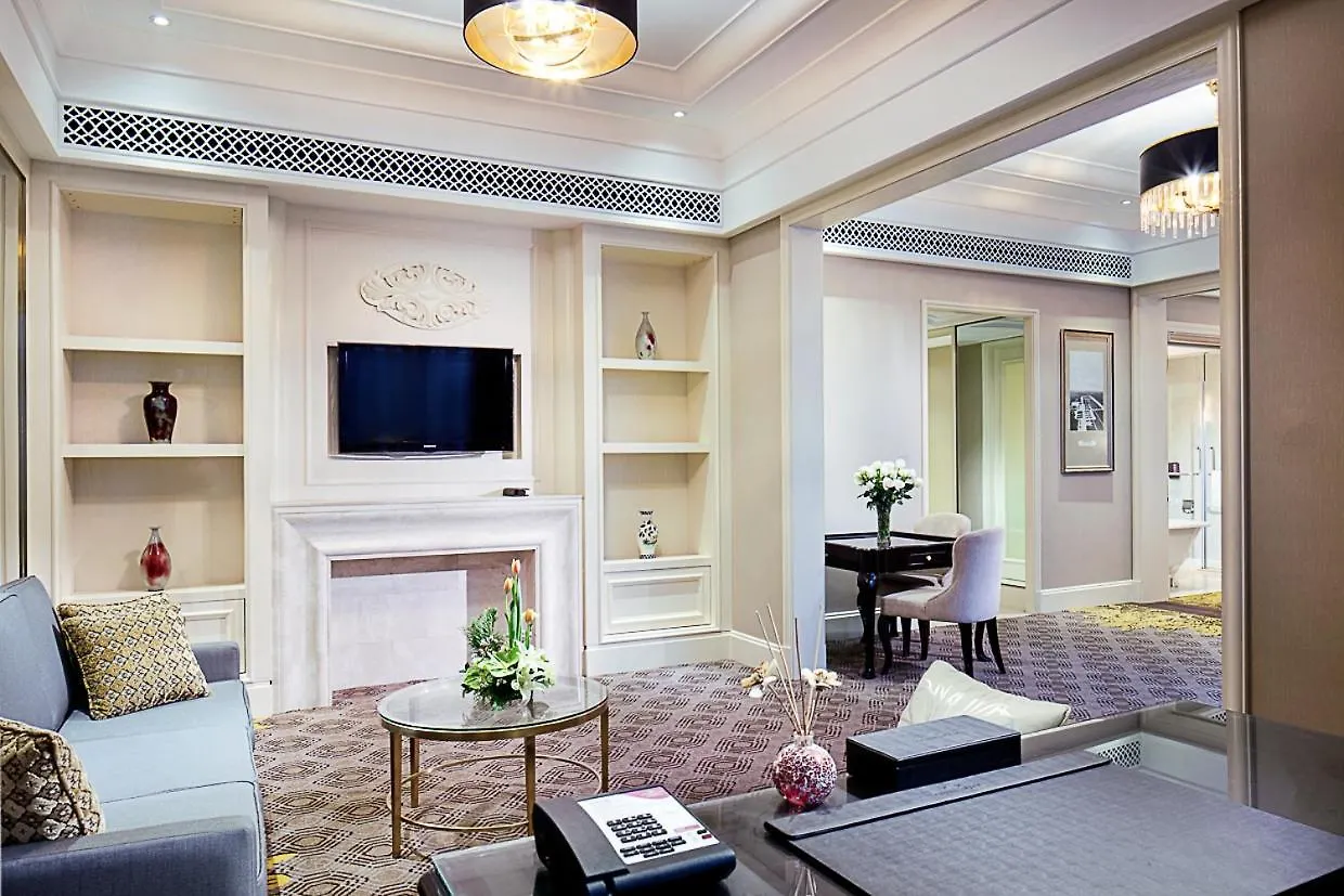 Crowne Plaza Zhengzhou By Ihg Hotel